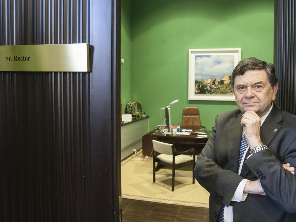 Manuel López, rector de la Universidad de Zaragoza