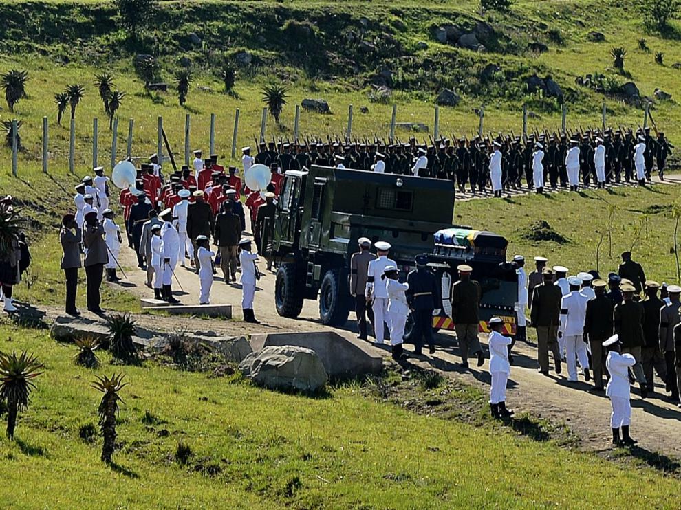 La aldea sudafricana de Qunu recibe a Nelson Mandela