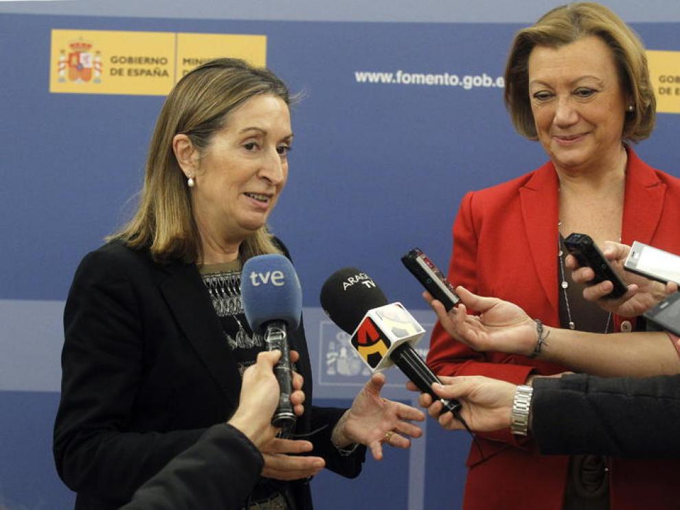 Rudi y Pastor, durante la firma en el Ministerio de Fomento.