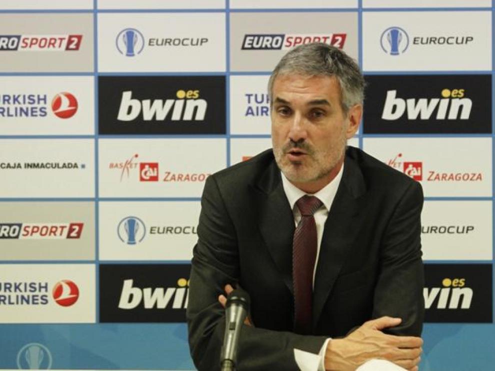 José Luis Abós, entrenador del CAI