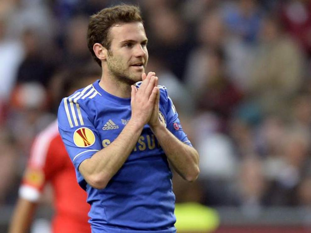 Mata ya es jugador del Manchester