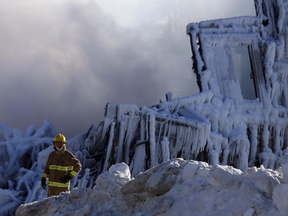 Incendio residencia Toronto