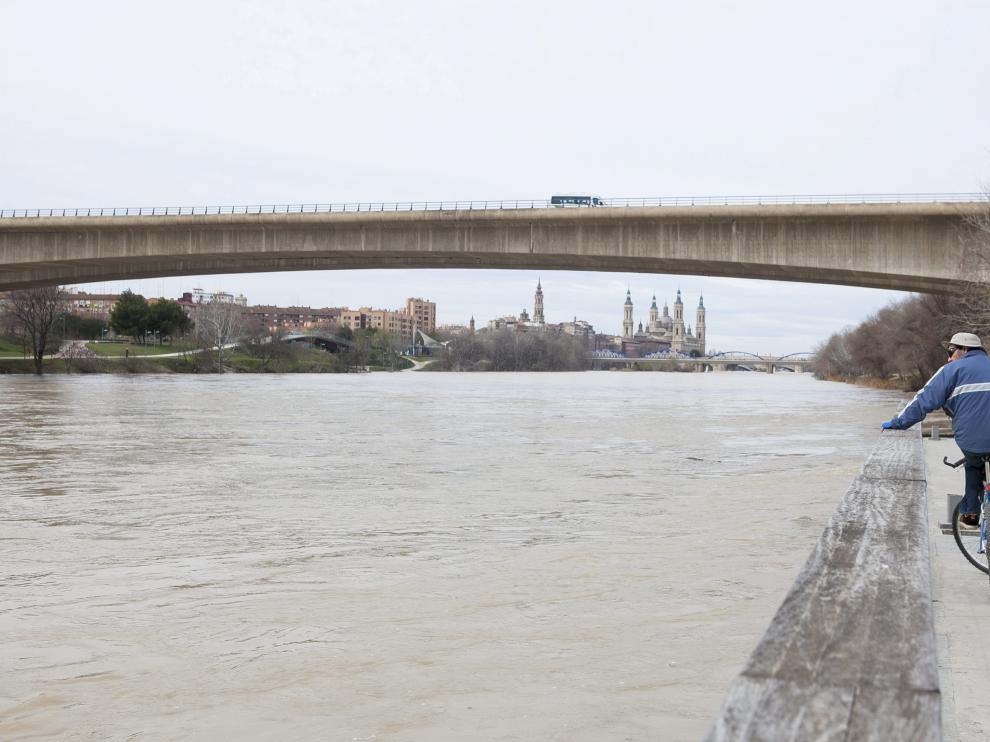 Crecida del Ebro en Zaragoza