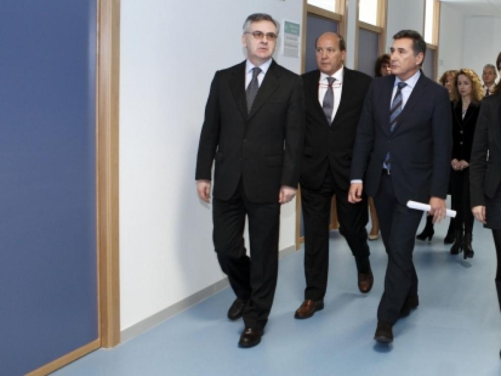 Oliván ha visitado el nuevo centro de salud