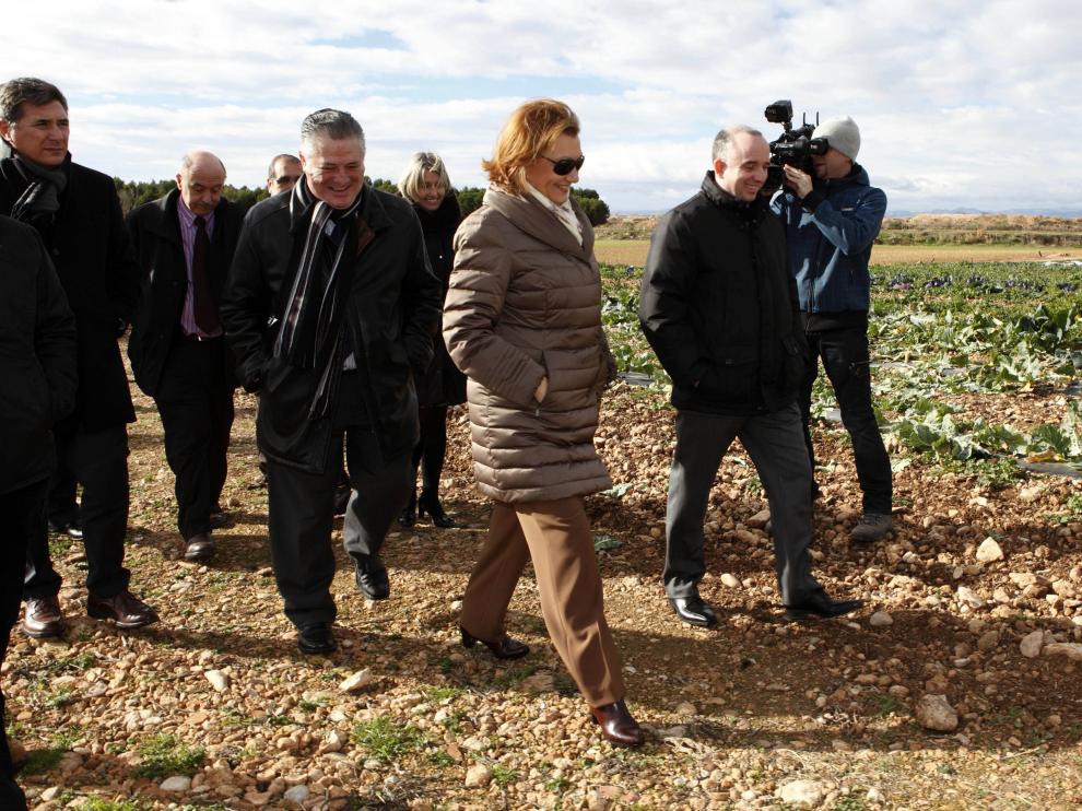 La Presidenta de Aragón Luisa Fernanda Rudi visita Atade