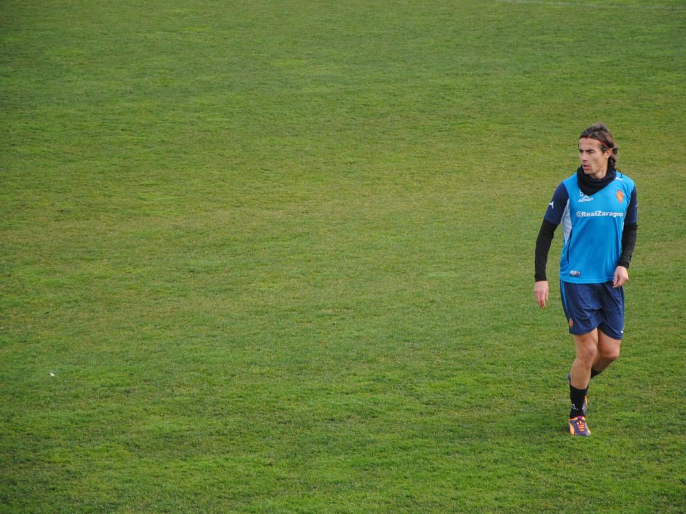 Cortes, durante un entrenamiento del Real Zaragoza