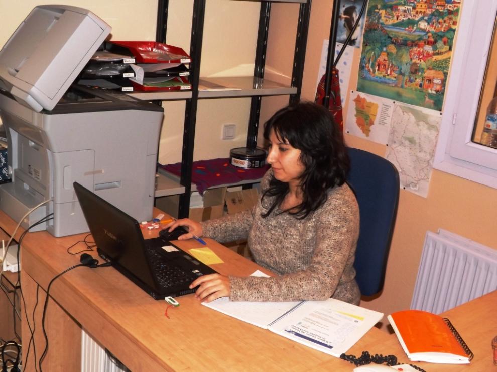 Esmeralda Vicente, técnico de Médicos del Mundo en Huesca.