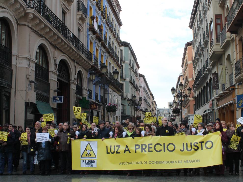 Cientos de personas han secundado la protesta