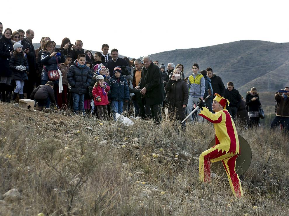 La Máscara de Ateca tuvo que soportar el lanzamiento de manzanas