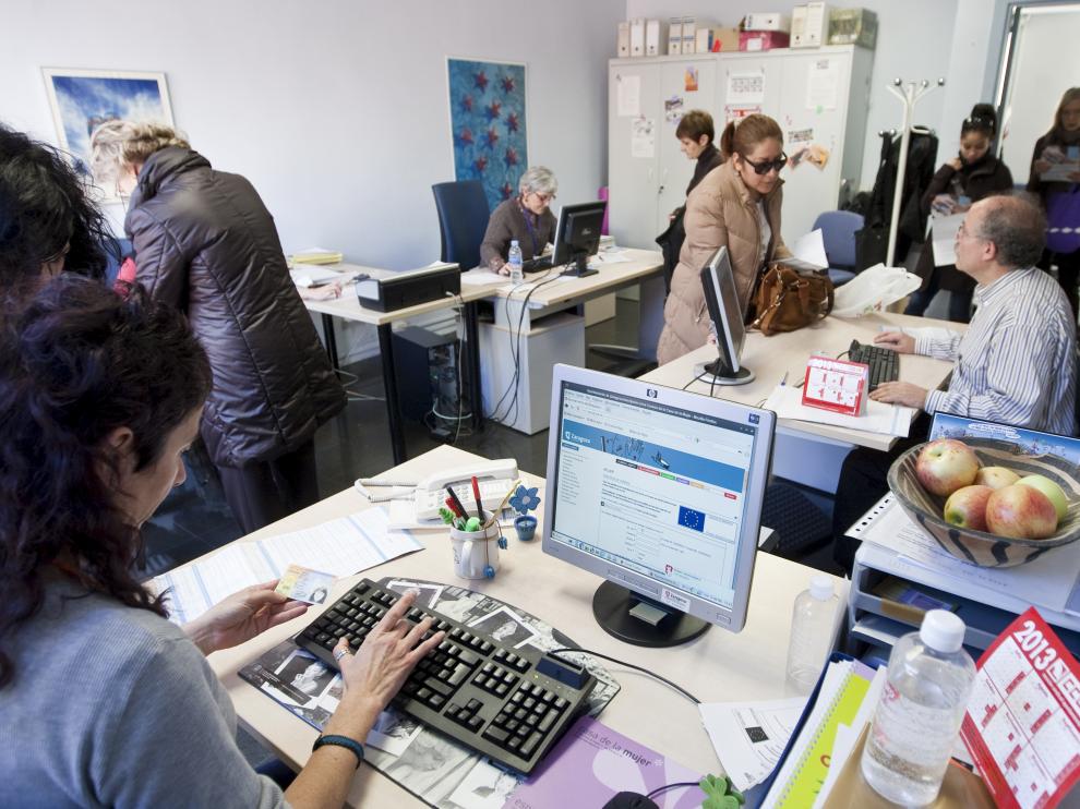 Inscripciones en la Casa de la Mujer en 2013