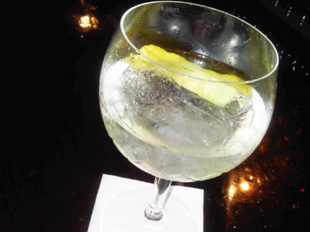 Foto de archivo de un gintonic