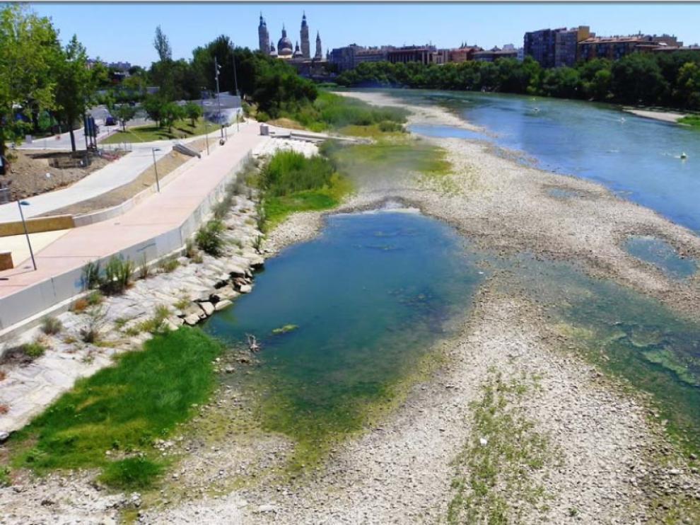 Puntos de acumulación de sedimentos en el Ebro
