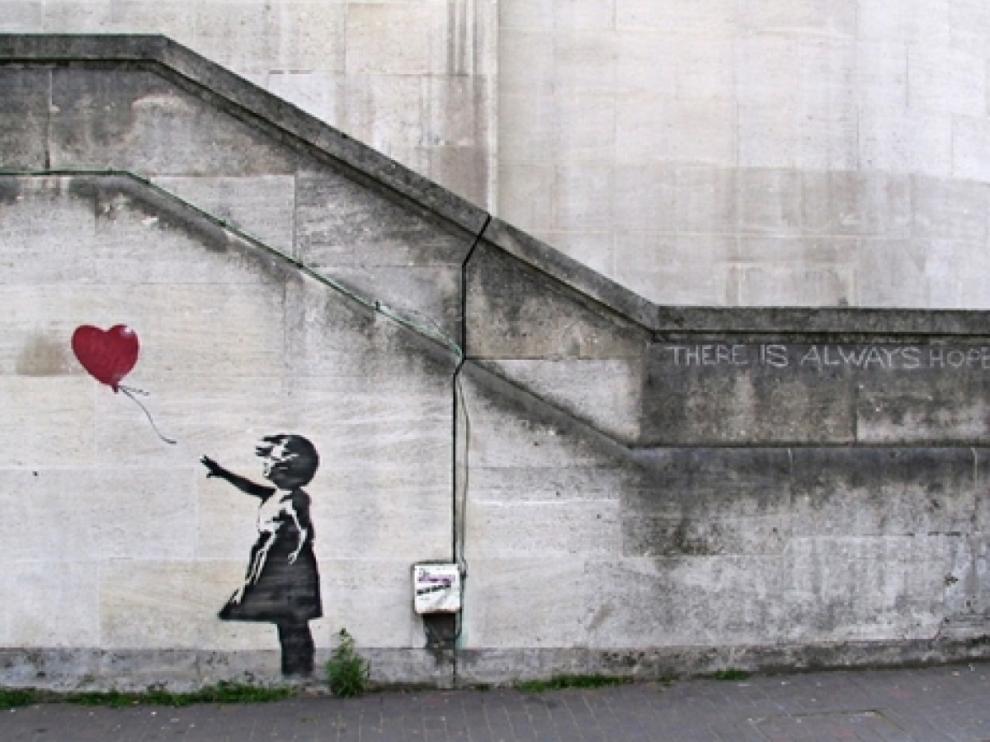 'Niña con el globo' es una de las obras más famosas de Banksy.