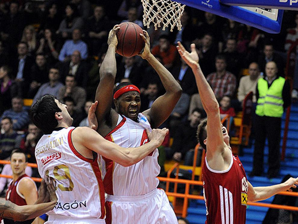 Partido entre el Cedevita y el CAI Zaragoza