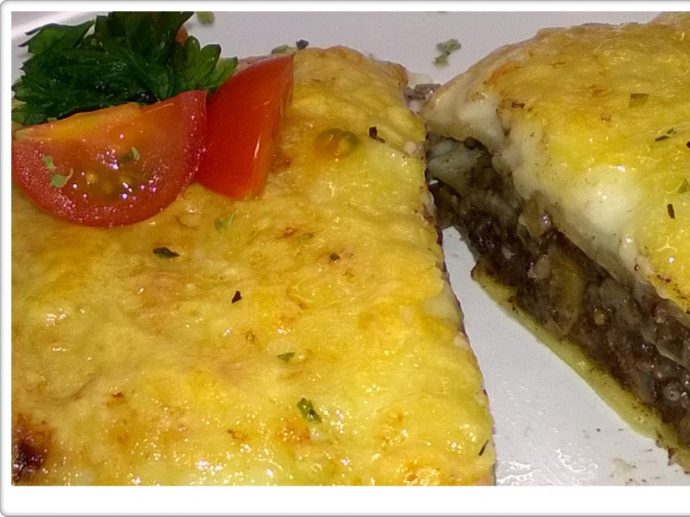 Lasaña de morcilla y setas