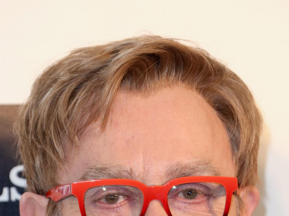 Elton John en su fiesta tras los Oscar