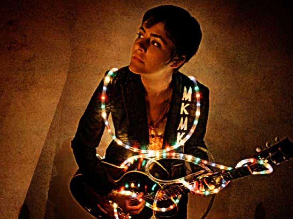 Maika Makowski ofrecerá un concierto íntimo en El Plata