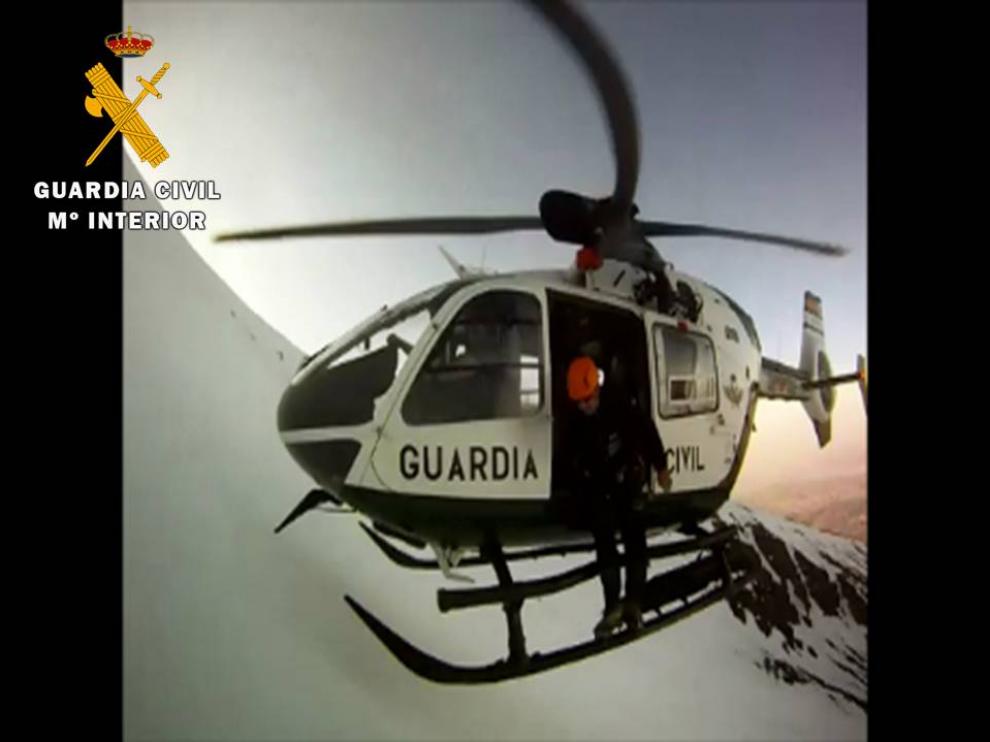 Rescate de un montañero realizado por la Guardia Civil