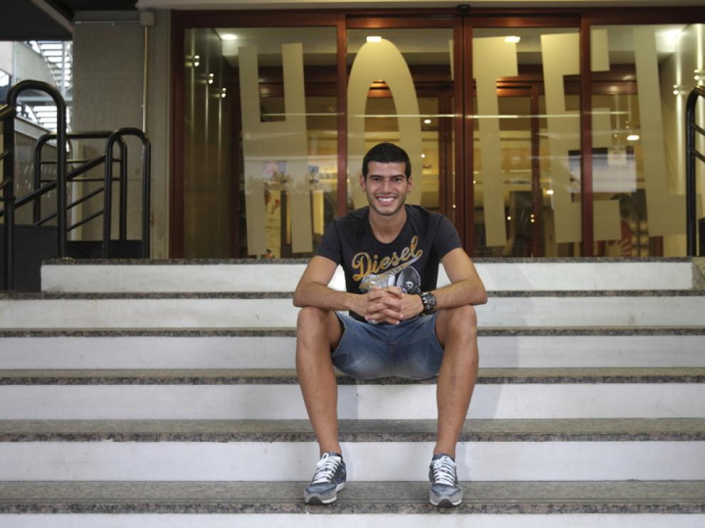 Javi Álamo el día de su presentación con el Real Zaragoza