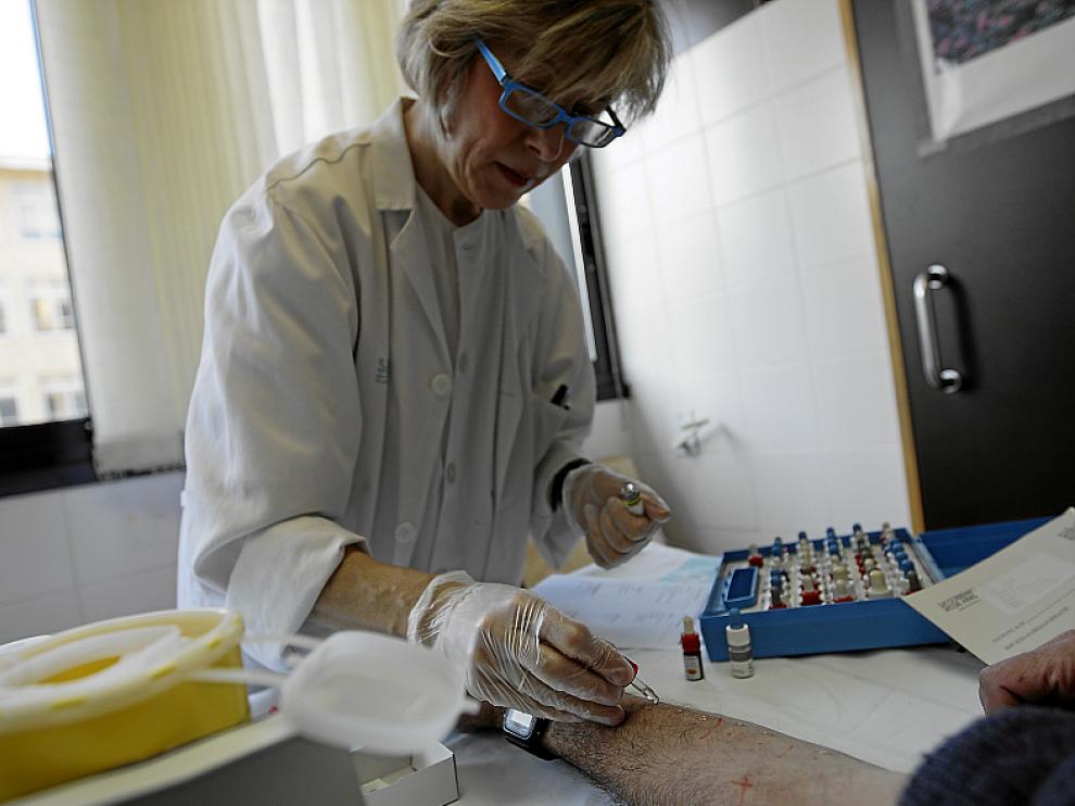 Pruebas de alergia en el Hospital Clínico de Zaragoza (Archivo)