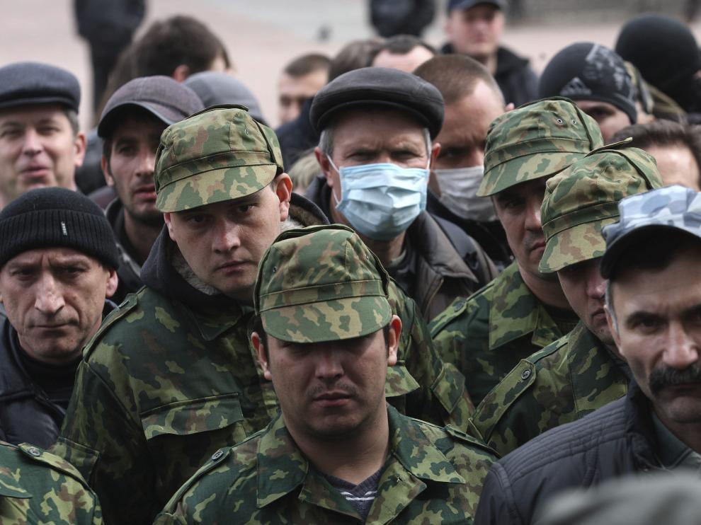 Varios prorrusos se han manifestado este lunes en Donetsk