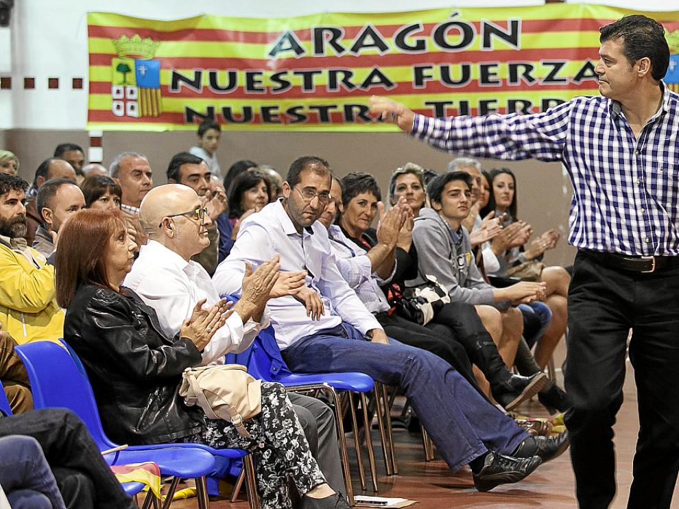 El portavoz del comité intercomarcal de Zaragoza, Javier Allué, ayer, antes de intervenir