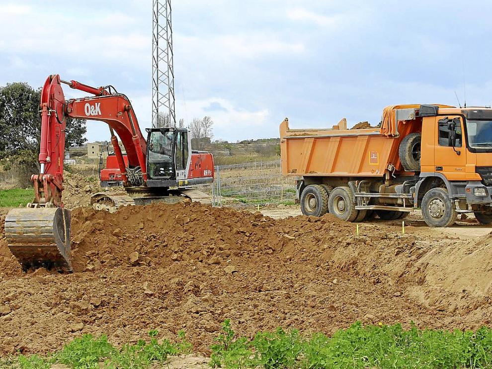 Las máquinas trabajan desde hace unas semanas en las obras de la depuradora de San Esteban