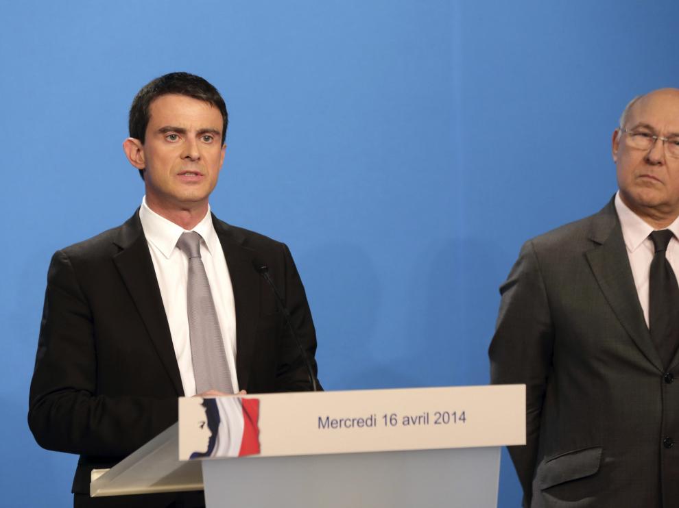 Manuel Valls, primer ministro francés, anuncia las medidas de ahorro
