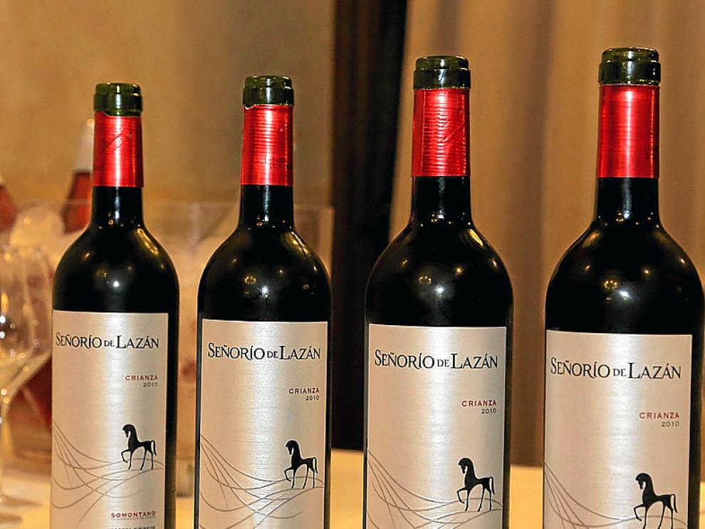 Vistosa y juvenil imagen del Señorío de Lazán Crianza