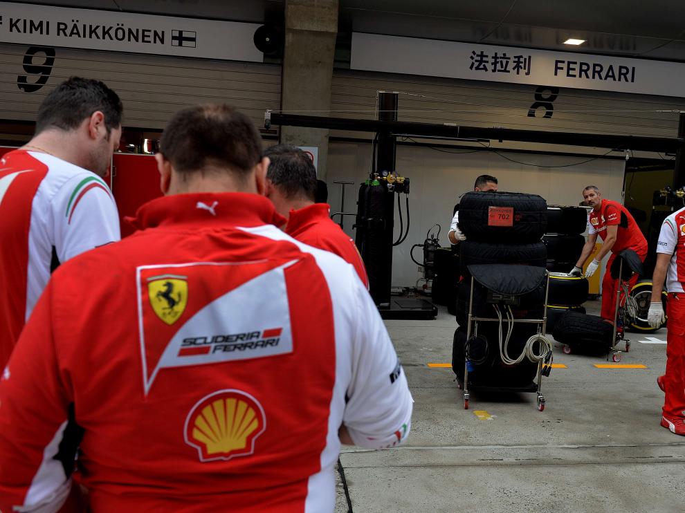 El 'box' de Ferrari en el Gran Premio de China
