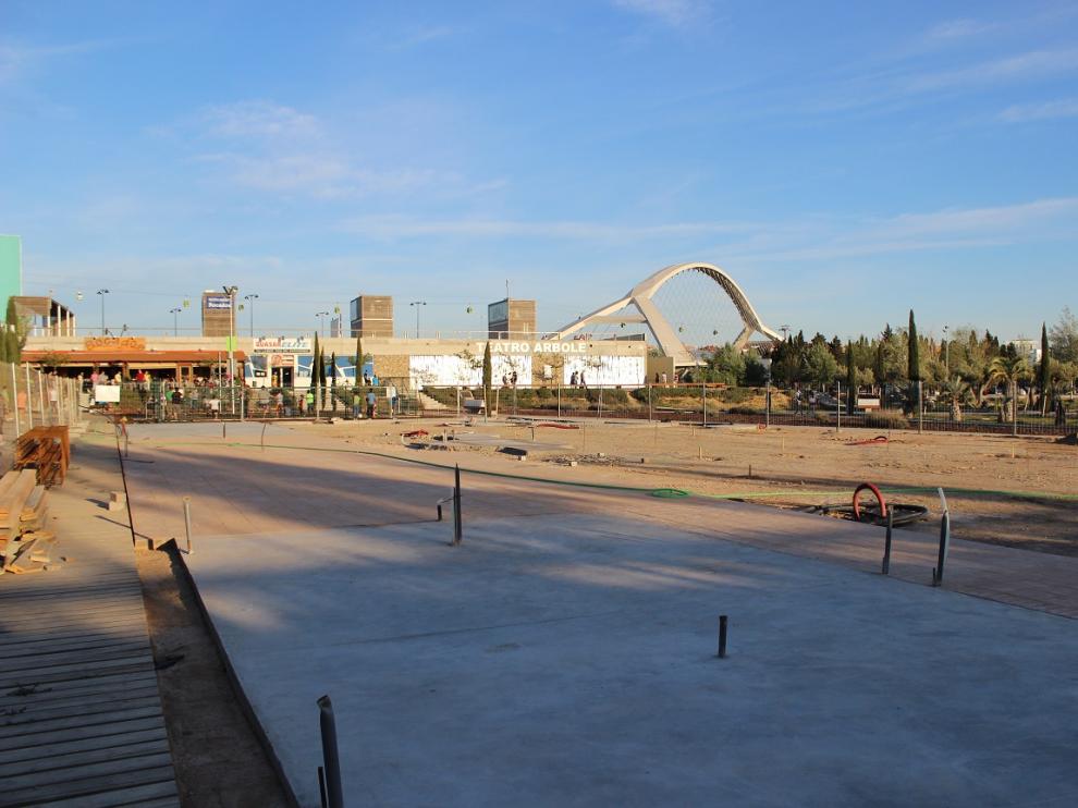 Zona donde se está construyendo el minigolf