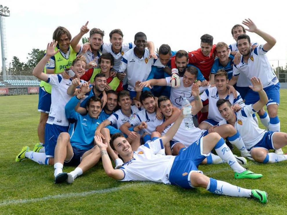 La plantilla celebra el éxito