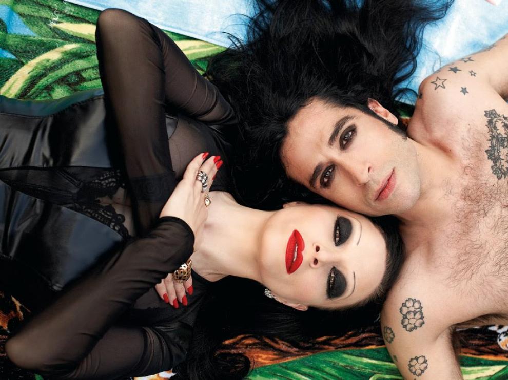 Alaska y Mario.