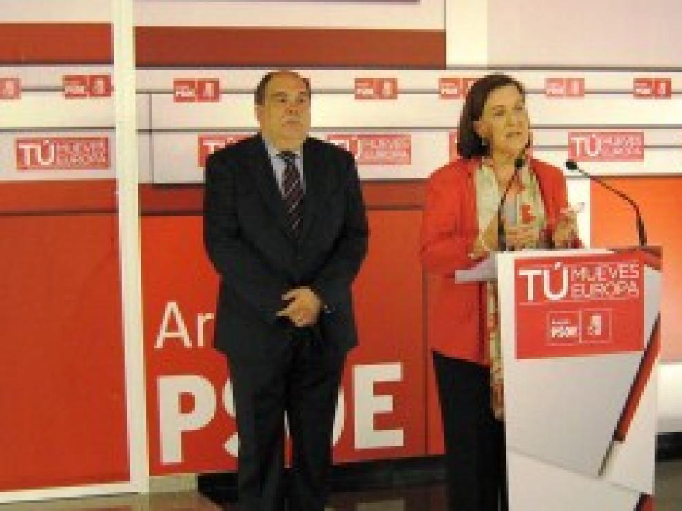 Inés Ayala y Roberto Fernández, durante la presentación de la campaña