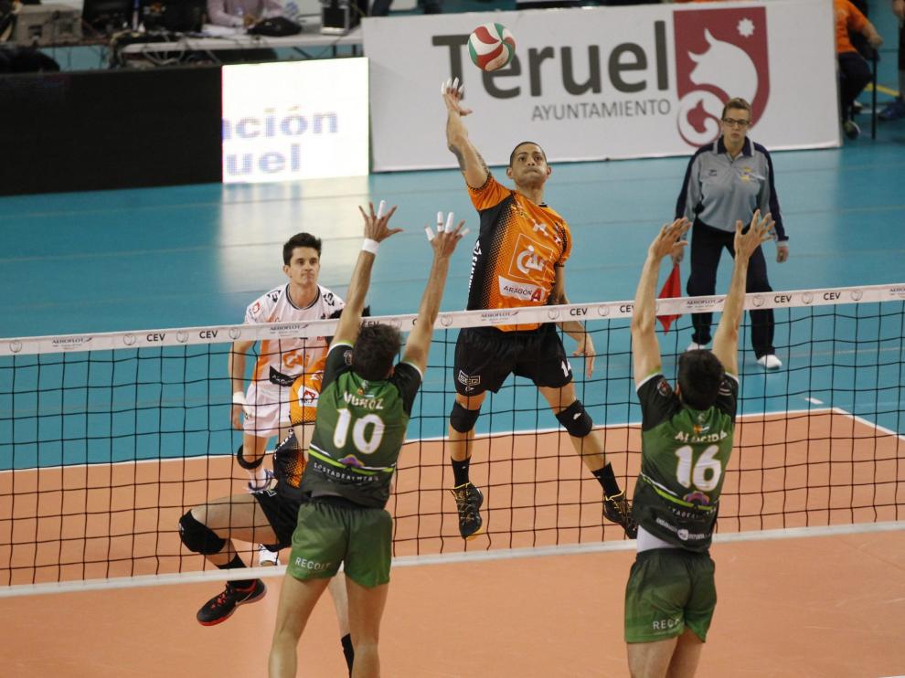 El CAI Voleibol Teruel comenzará la 'Champions' en casa ante el Wegiel polaco