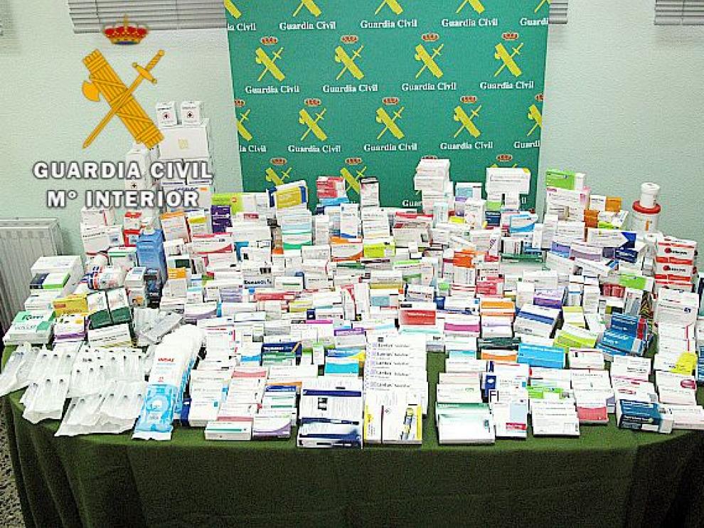 Detenidas cuatro personas por la venta ilegal de medicamentos en una farmacia de la provincia de Teruel