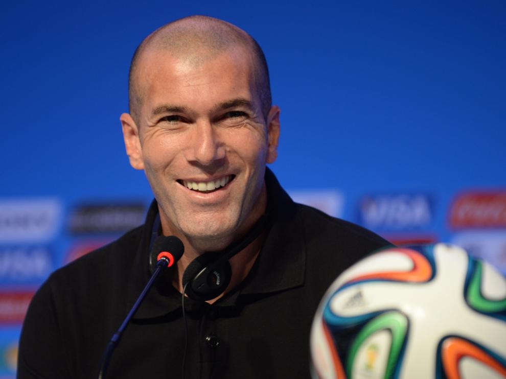 Zidane aspira a entrenar a su país.