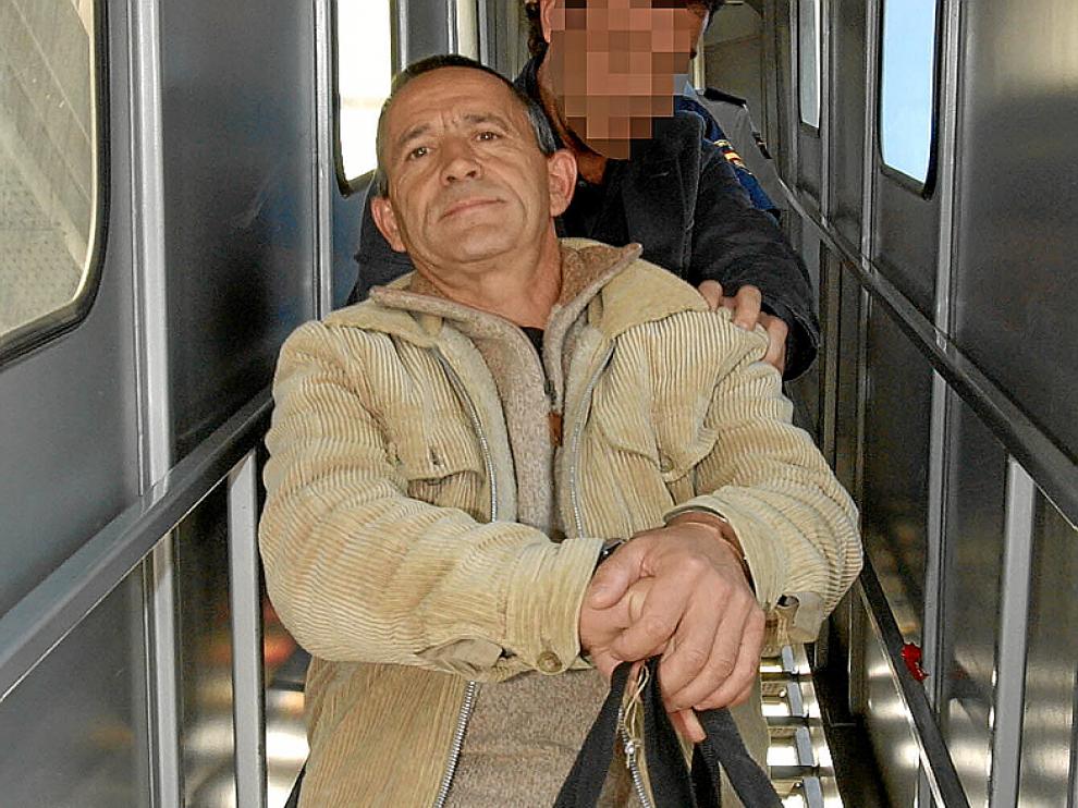 Fernando Silva Sande, en 2005, cuando fue extraditado a España, foto de archivo.
