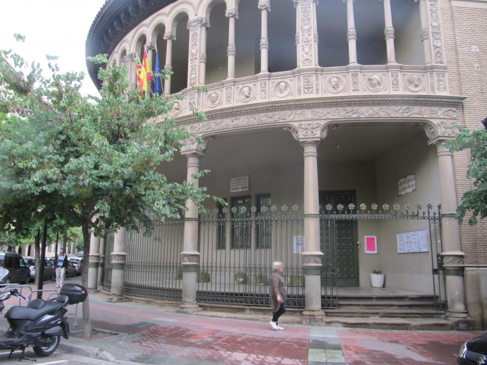 Colegio Gascón y Marín, donde hay oposición a la prueba
