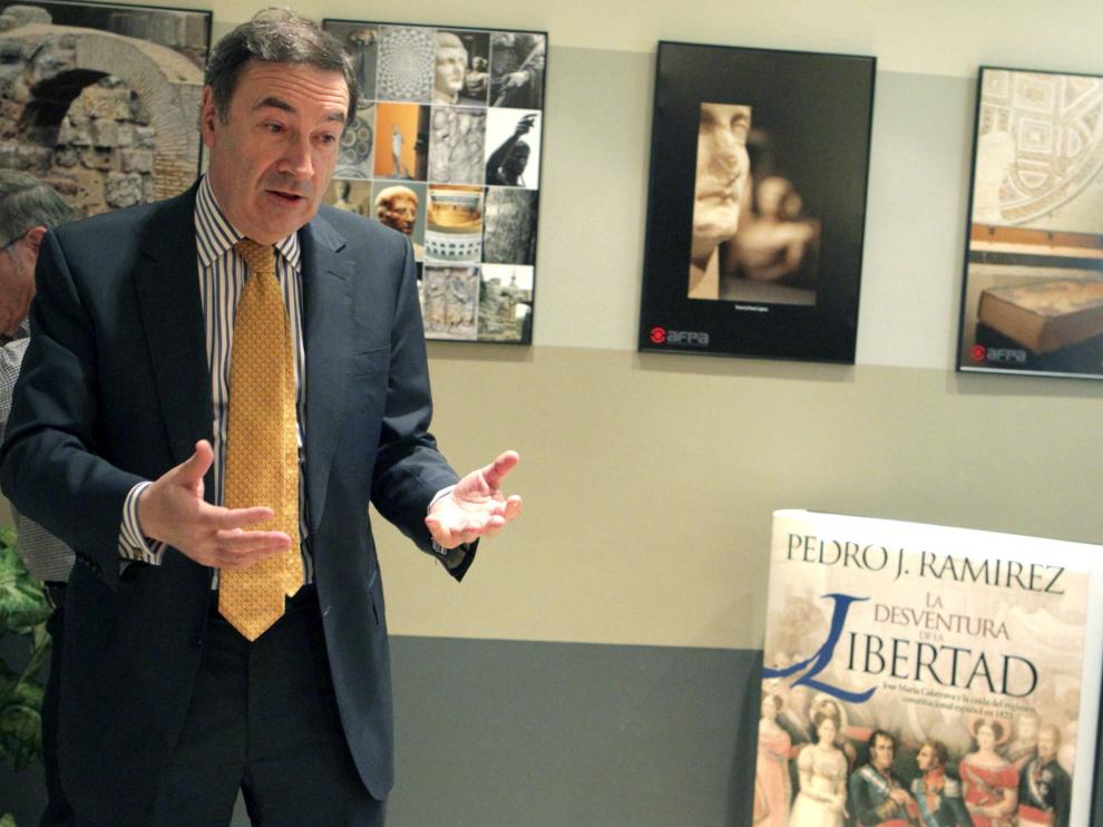 Pedro J. Ramírez en la presentación de su libro en Zaragoza