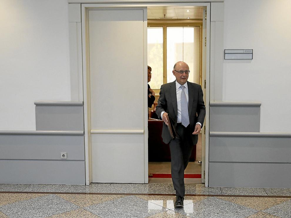 El ministro de Hacienda, Cristóbal Montoro, en las dependencias del Senado el pasado martes.