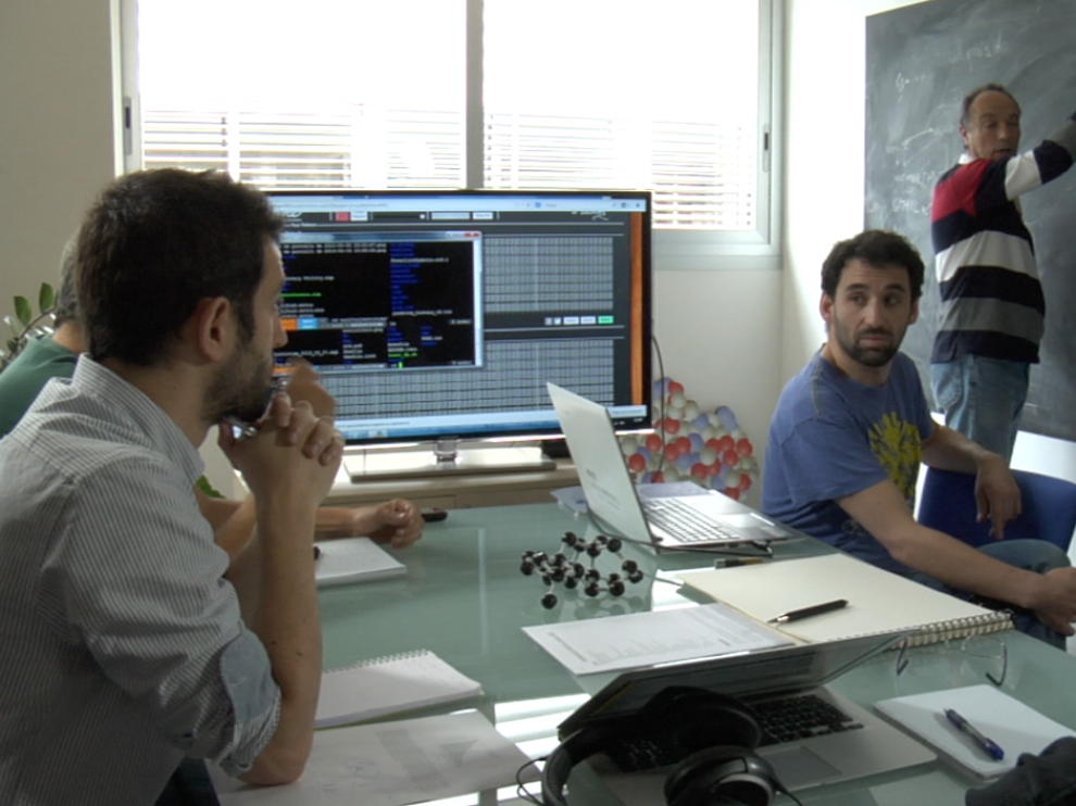 Investigadores zaragozanos del CME