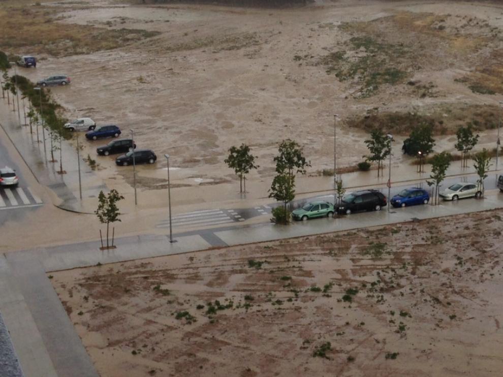 Tormenta en Parque Venecia