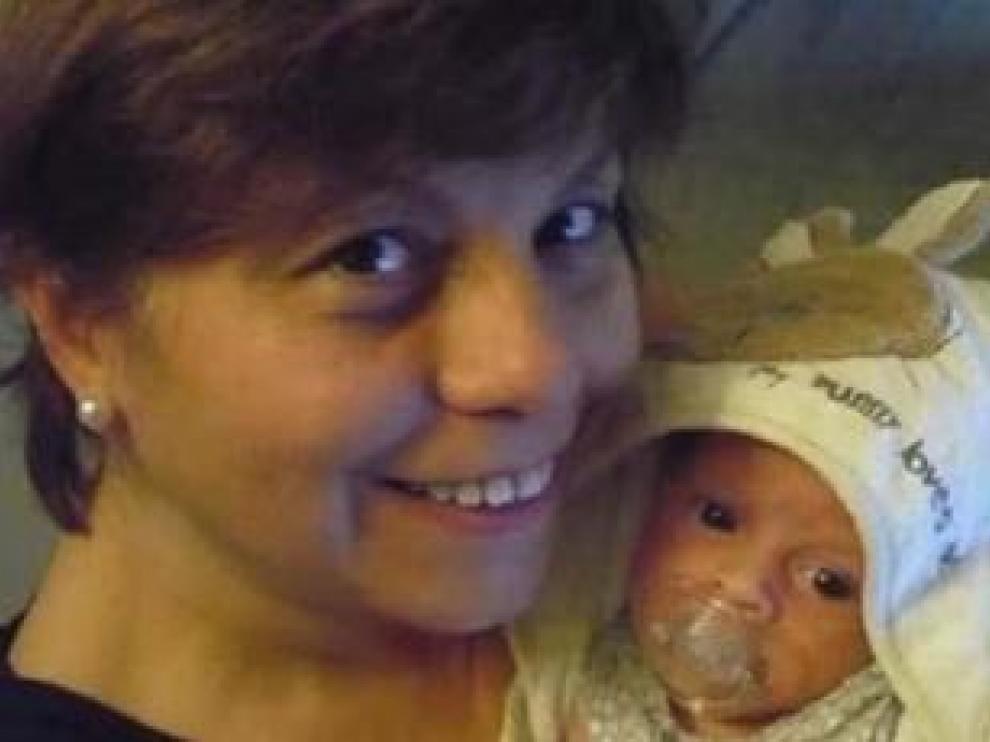 Cayetana fue un bebé nacido en la India, que permaneció apátrida durante un tiempo