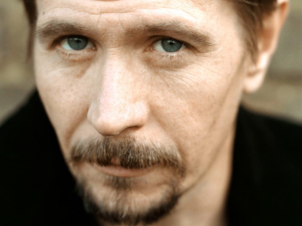 Gary Oldman: «Cuando me veo, siento que sobreactúo»