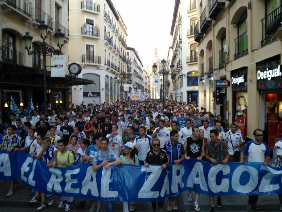 Los aficionados piden por el futuro del club