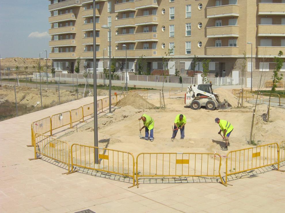 Ya han comenzado las obras de las nuevas áreas de juego infantil en Arcosur