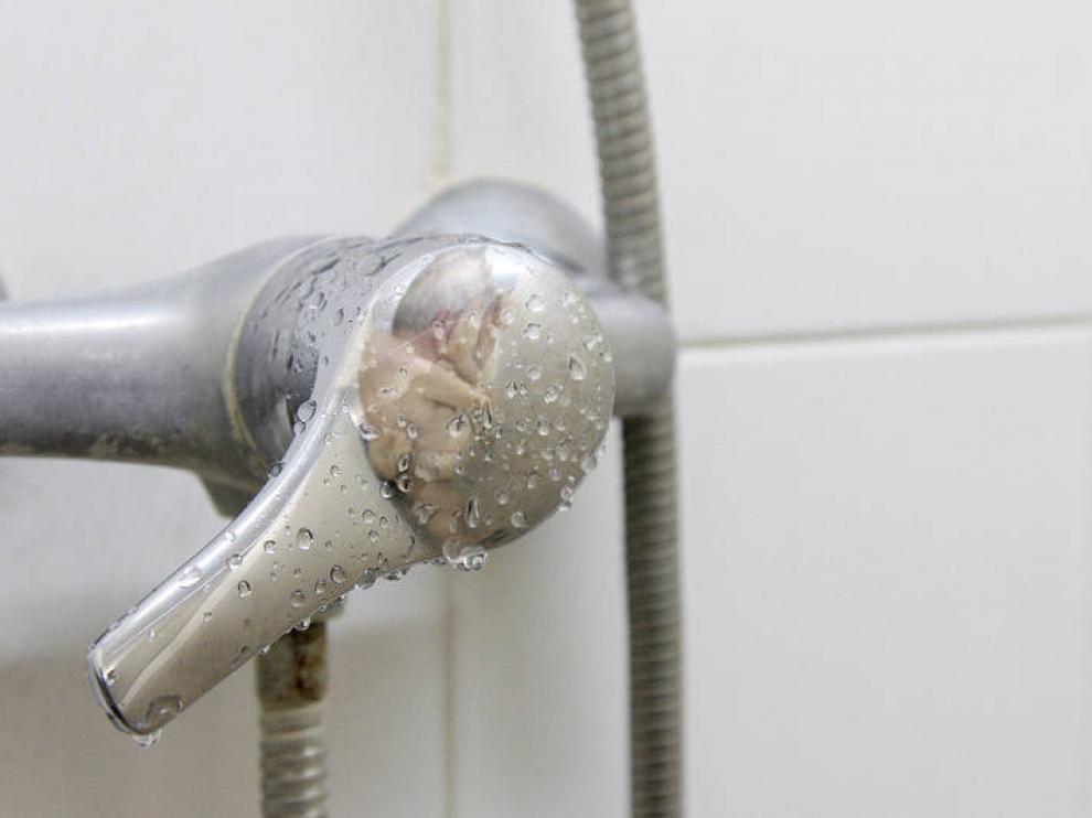 La mitad de los españoles no realiza una ducha perfecta