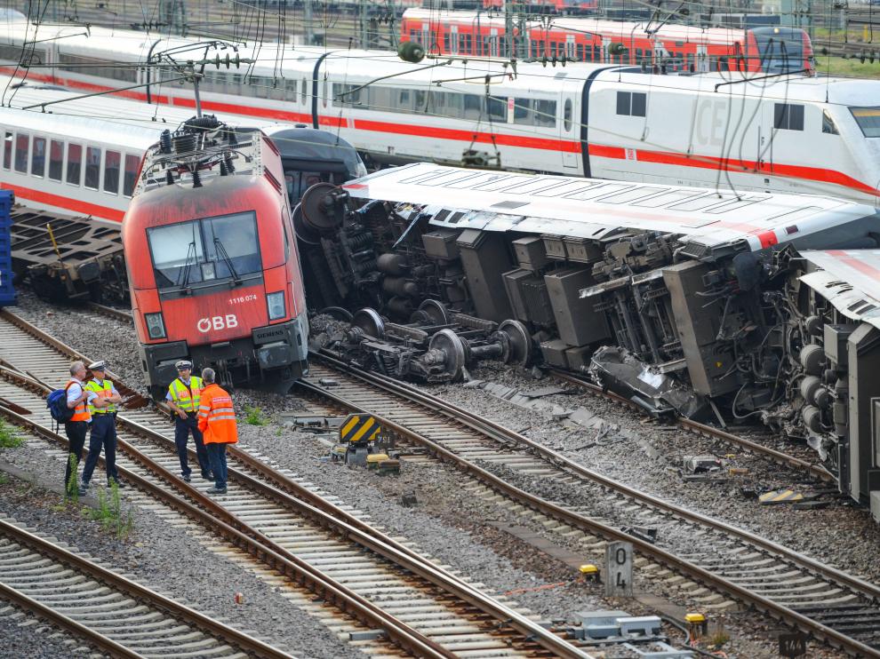 Al menos 45 heridos por el choque de dos trenes en el sur de Alemania