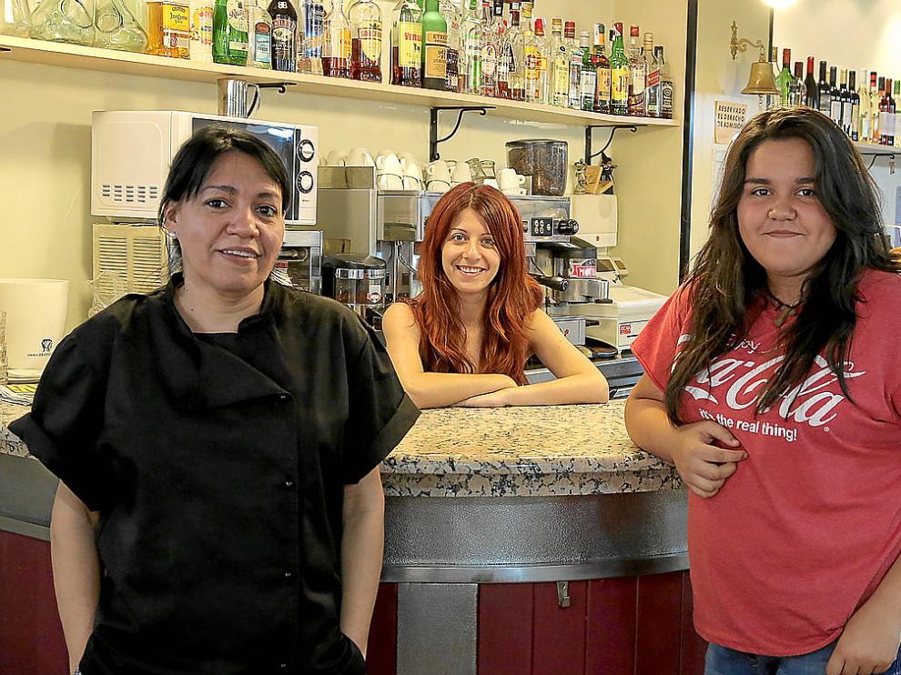 Narelia Soto, Victoria Barranco y Azul Simón, en El Paladar